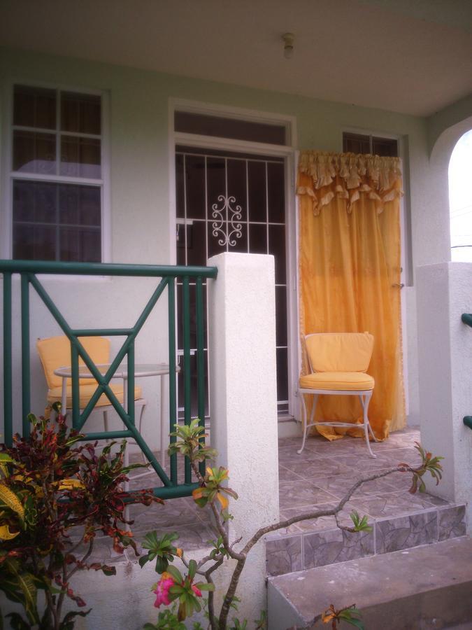 Miri-Joy Apartments Saint Peter Luaran gambar